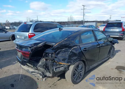 2024 Kia Forte Gt-Line z USA, uszkodzony, nr VIN 3KPF54AD2RE807452